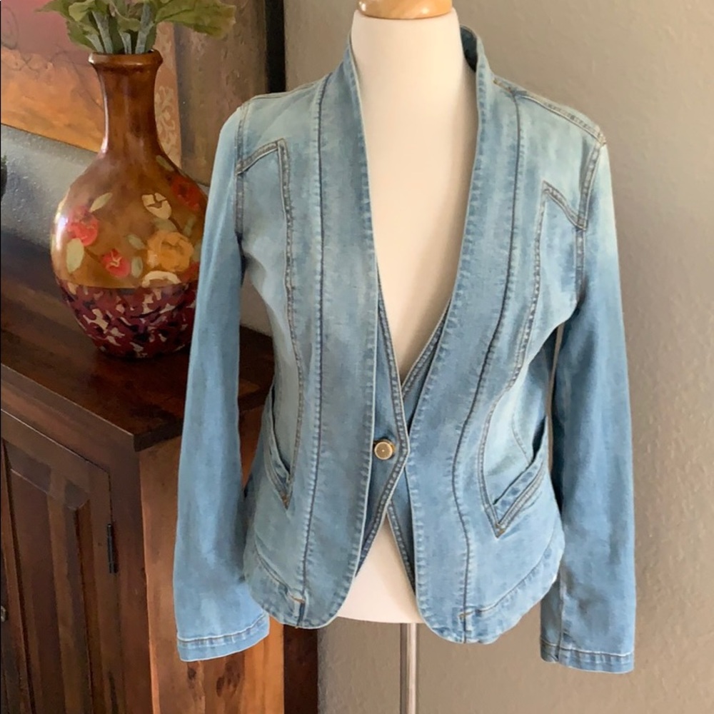 CAbi Jean jacket